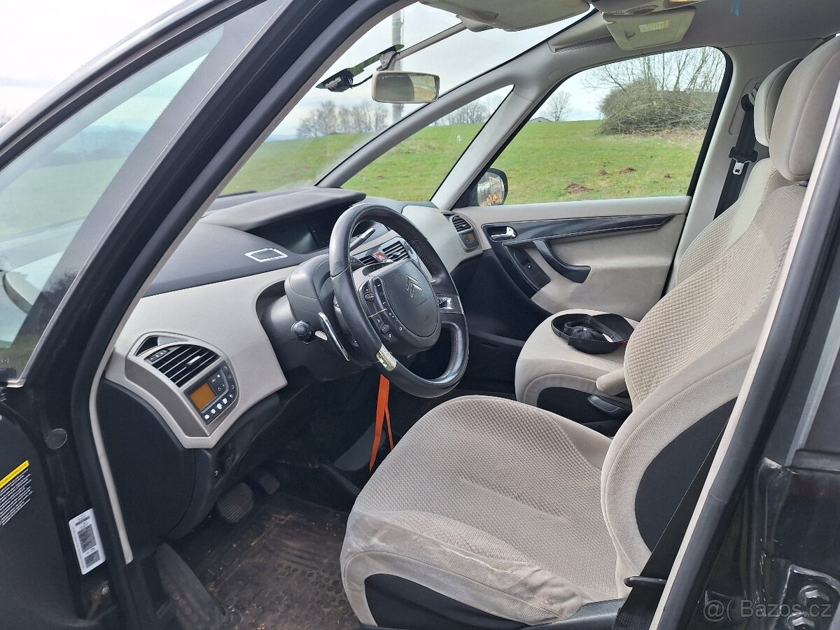 Prodej auta Citroën C4 Pikasso - 4