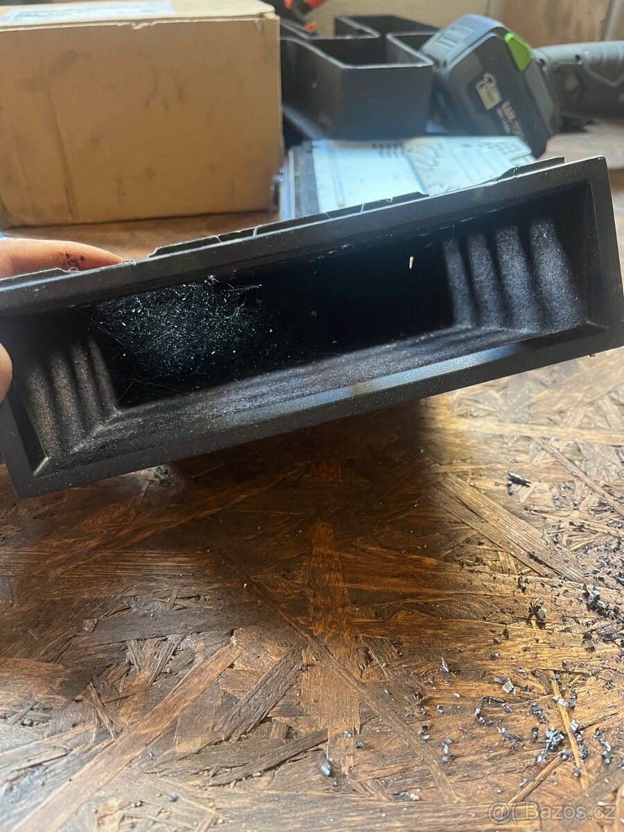 Rádio+prihradka - 4