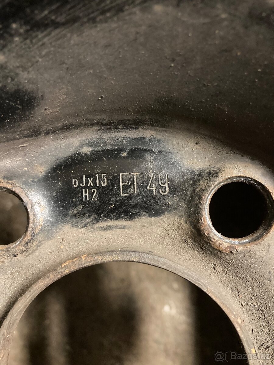 Prodám disky s pneu 195/65 R15 - 4