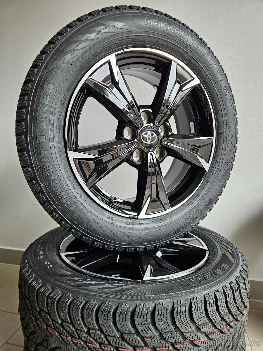 Orig. Toyota 5x114 _ Zimní 215/60/17 - Nové