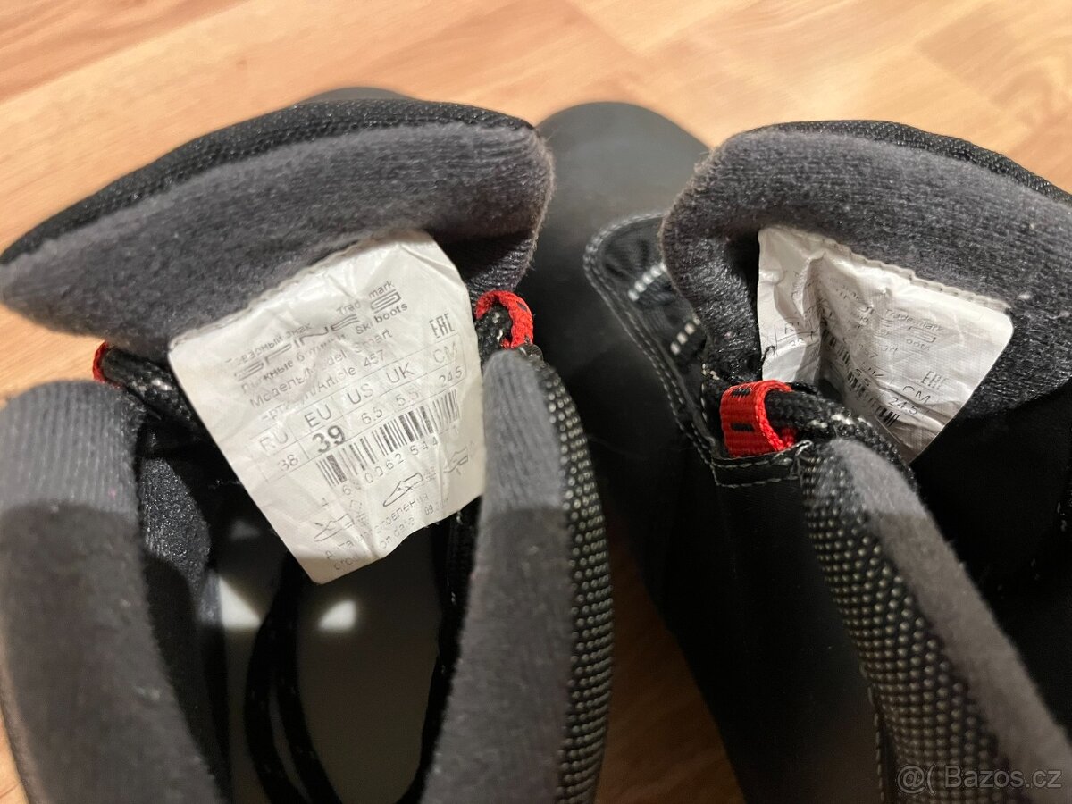 Prodám boty na běžky vel. 39 - 4