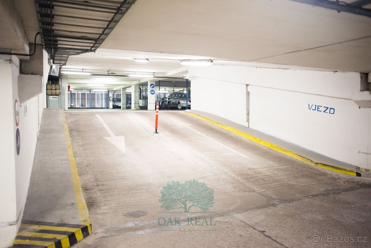 Pronájem, Garážové stání, 14 m² - Praha - Podolí - 4