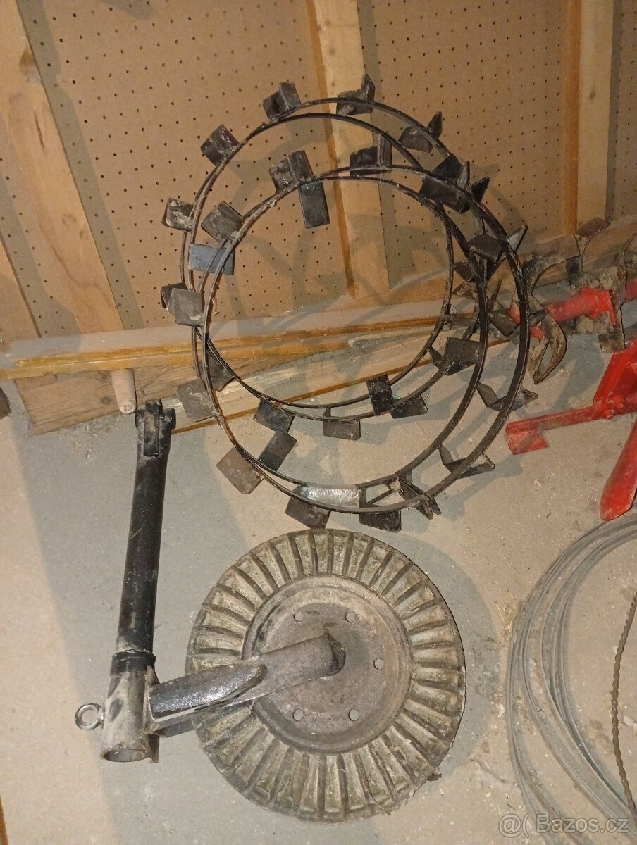 Vari s nářadím - 4