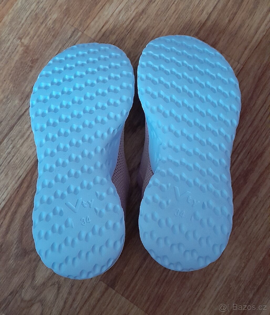 Nové tenisky Vty v.34 - 4