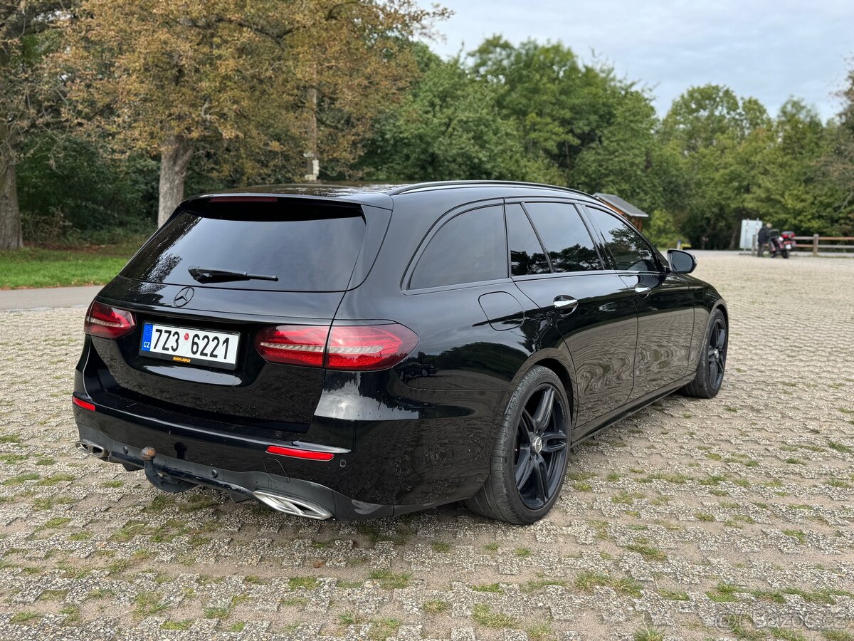 Mercedes-Benz e220d w213 - 4