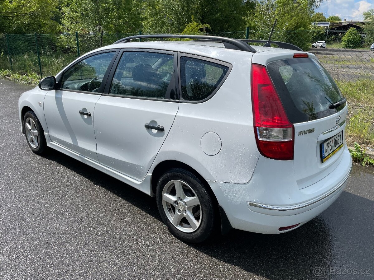 Hyundai I30, 1.4i 2011 - 4