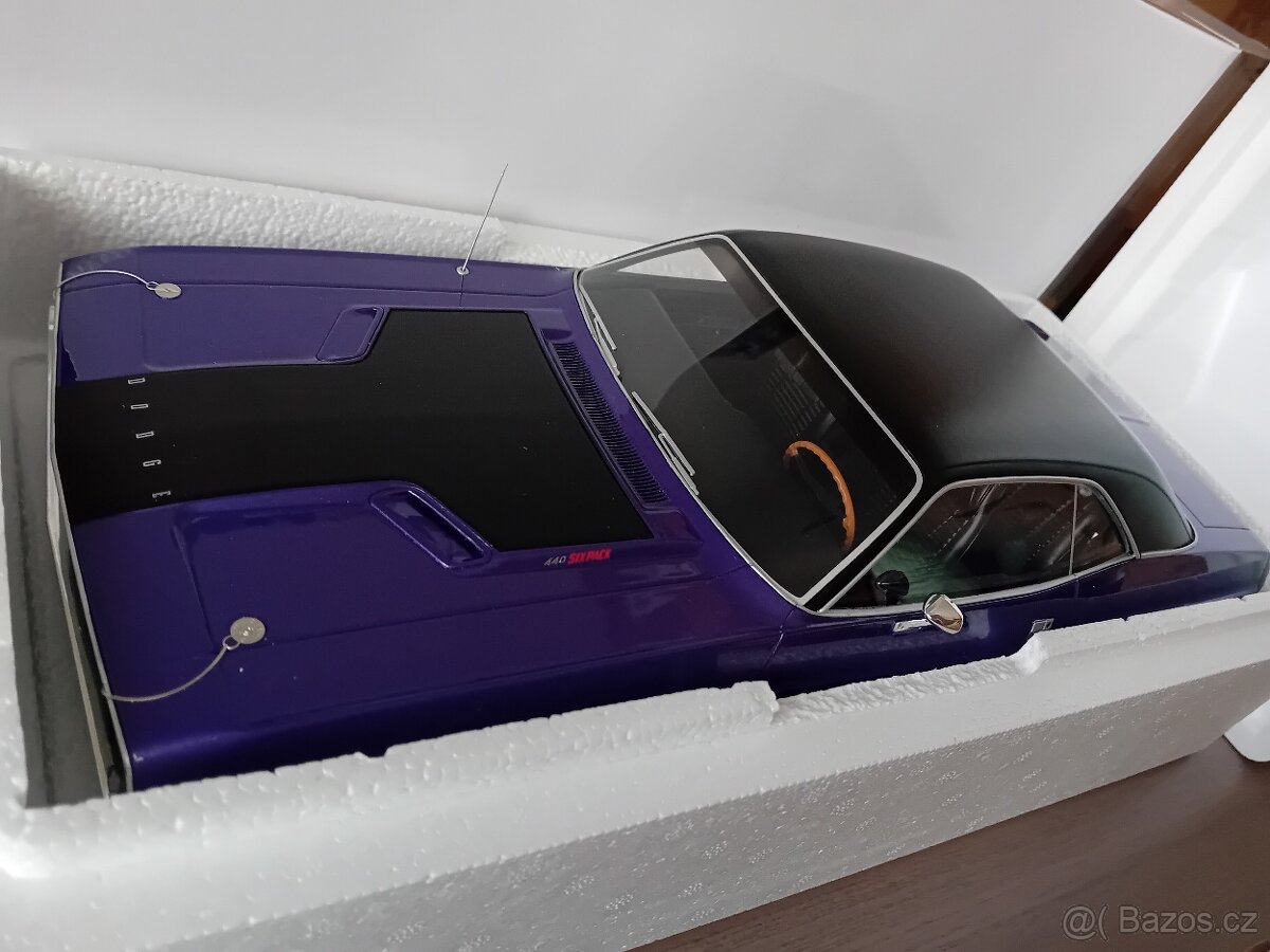 Chevrolet, Ford, Dodge, Audi, BMW a Peugeot 1:12 Otto - 4