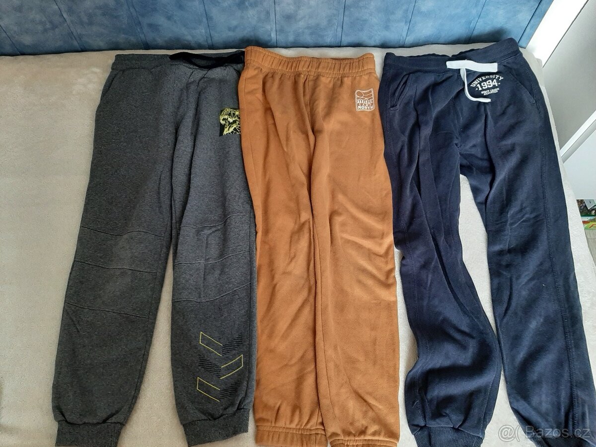 Tepláky vel. 140 - 4