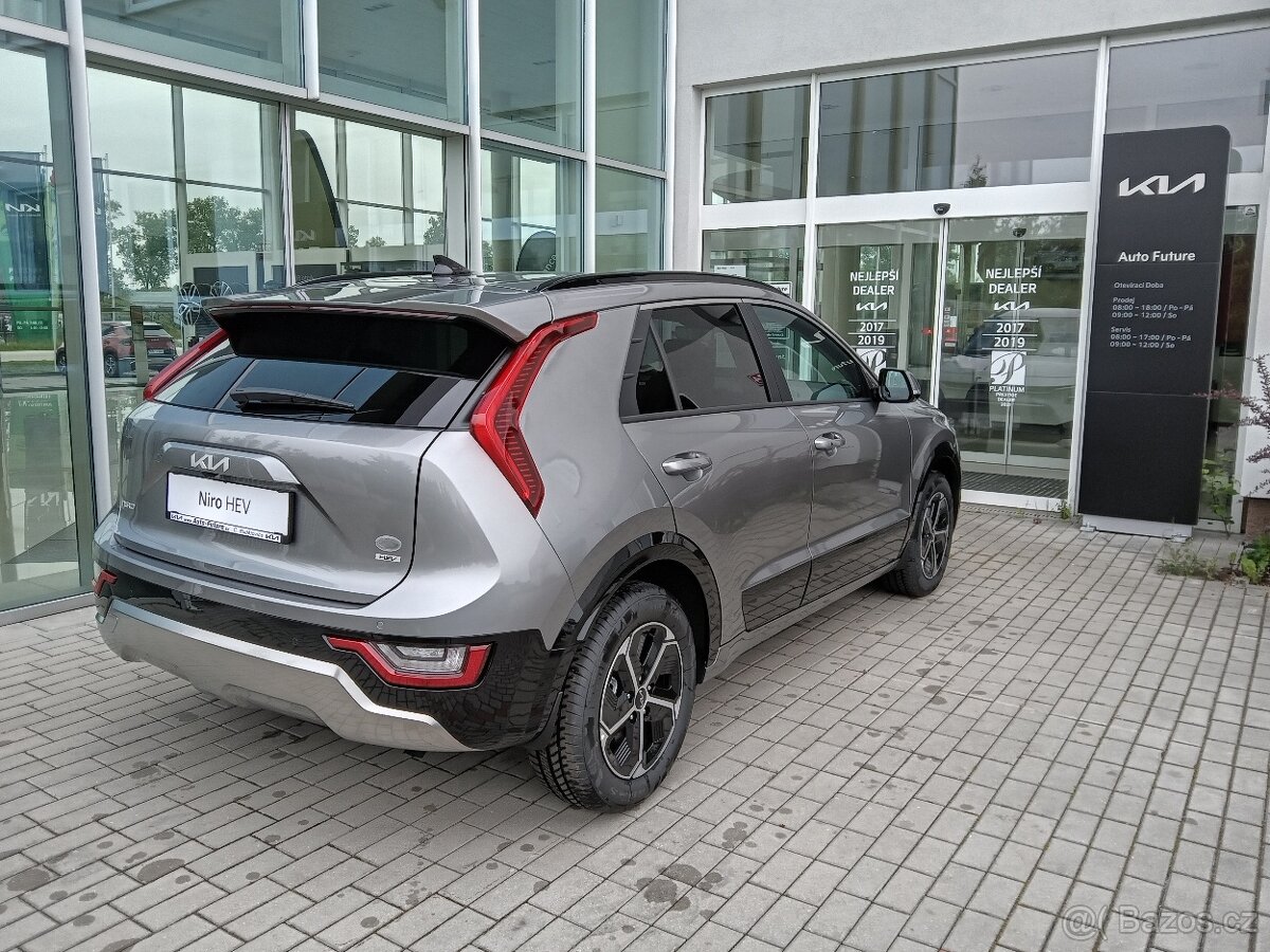 Kia Niro Niro 1,6 GDi GPF HEV 6DCT STYL - 4