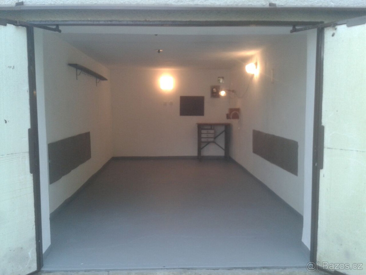 Garáž k pronájmu – Plzeň Doubravka - 4