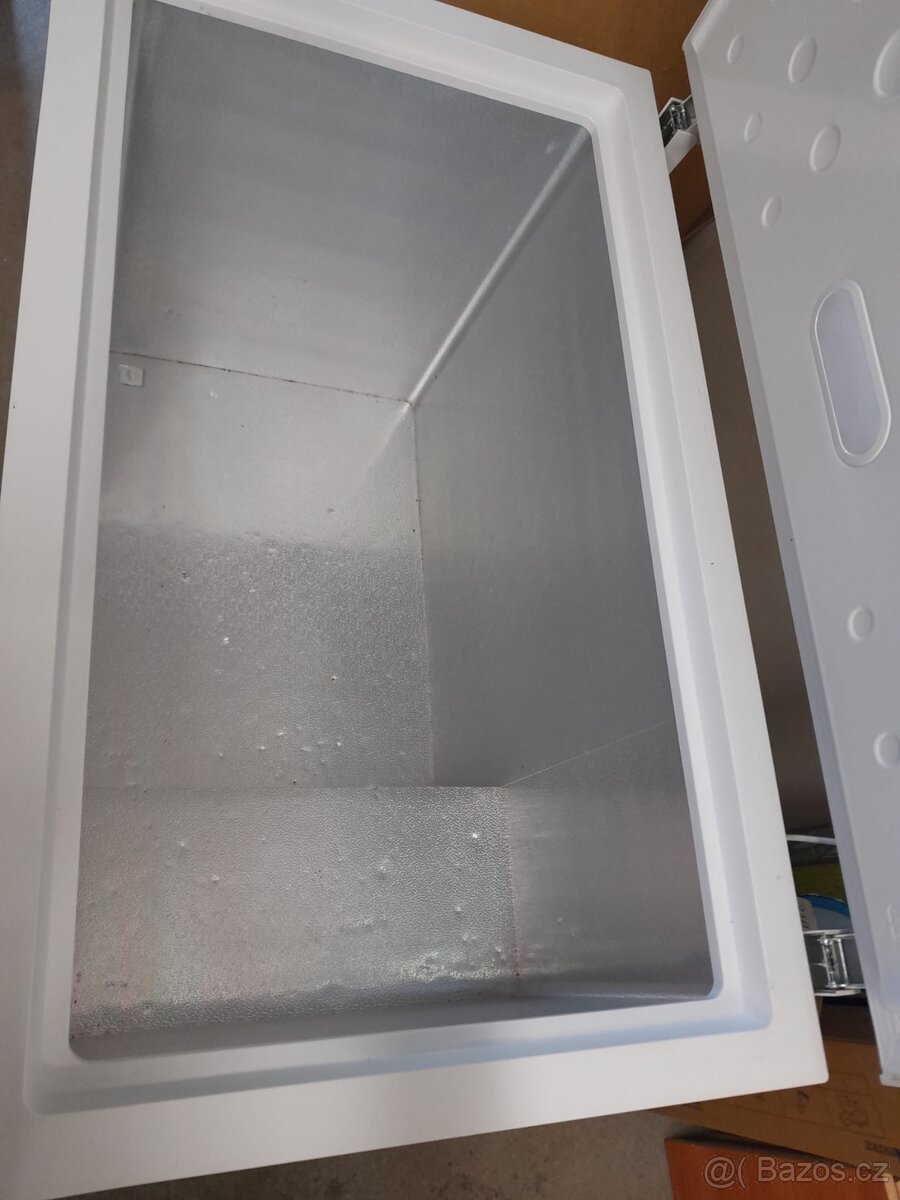 Mrazák Electrolux 308 l pultový - 4