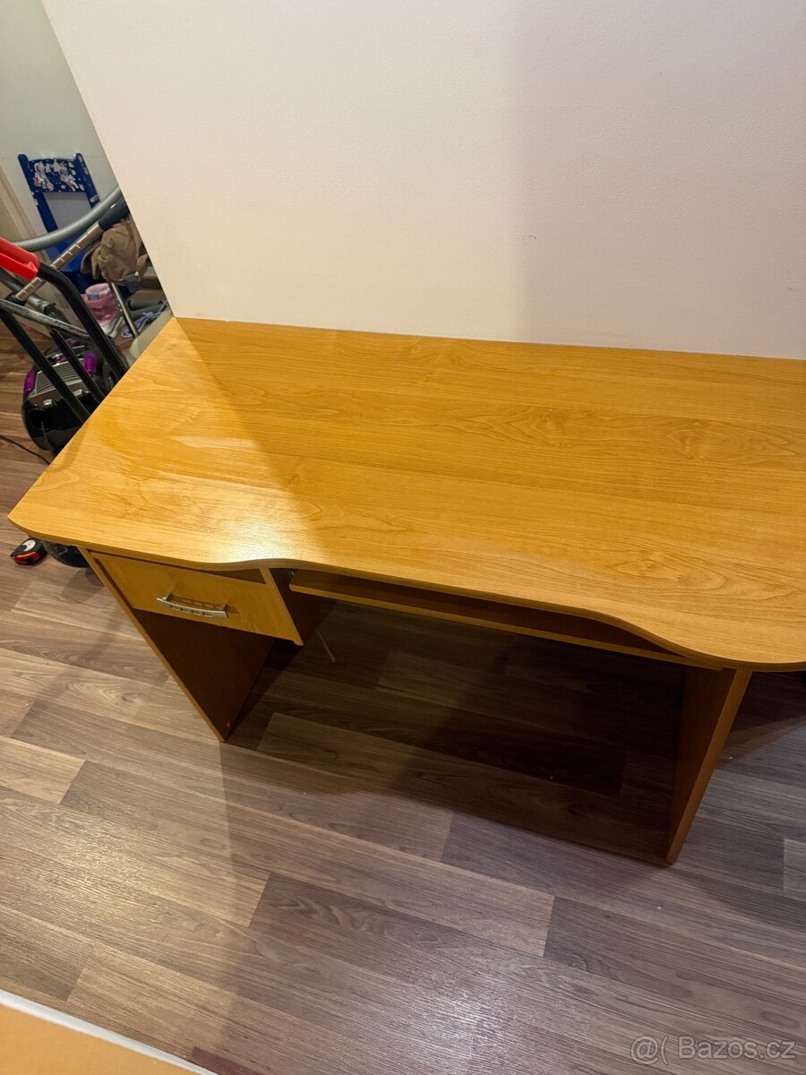 PC stůl + židle - 4