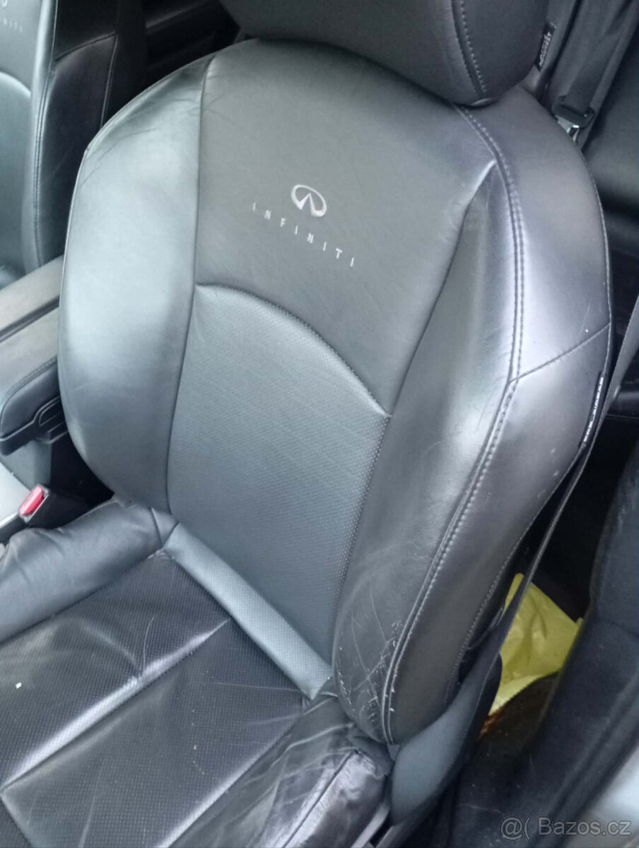 prodám Infiniti fx35 - 4