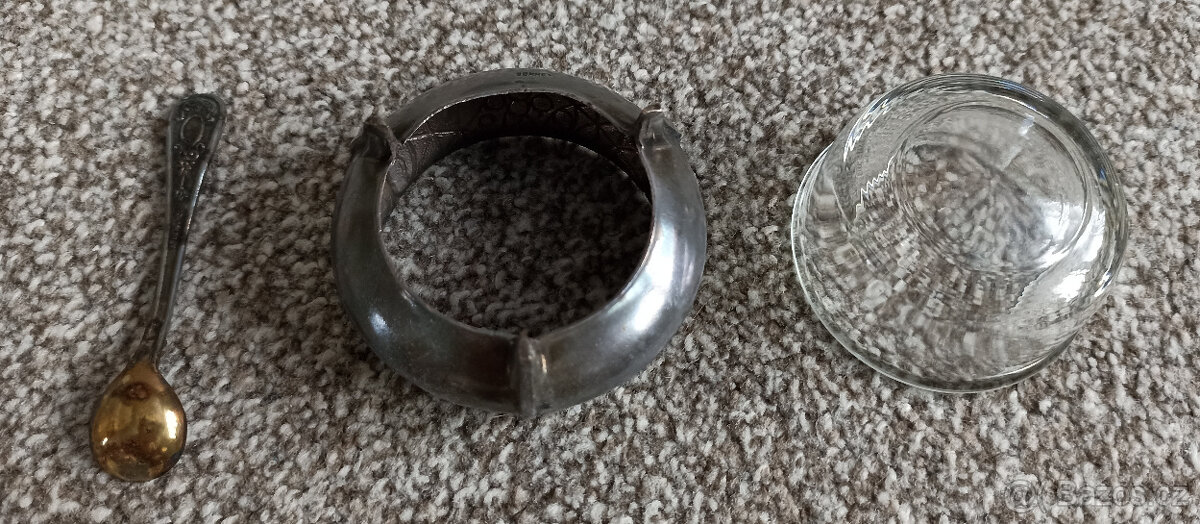 Miska na kaviár se lžičkou, SSSR - 4