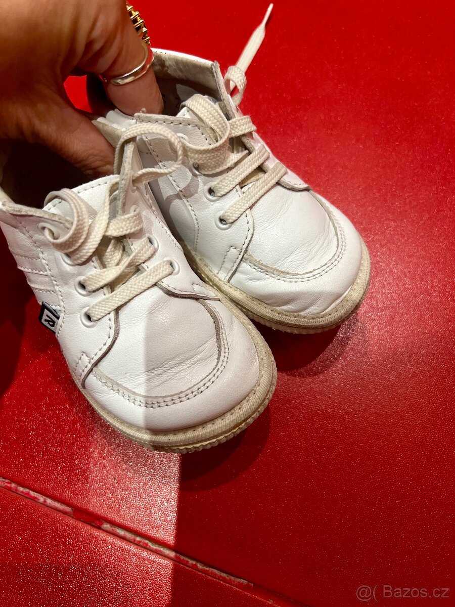 Dětské bílé kožené tenisky - 4
