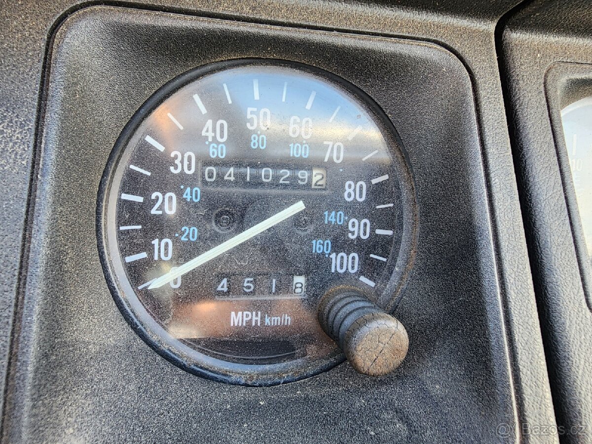 Jeep Wrangler - 4