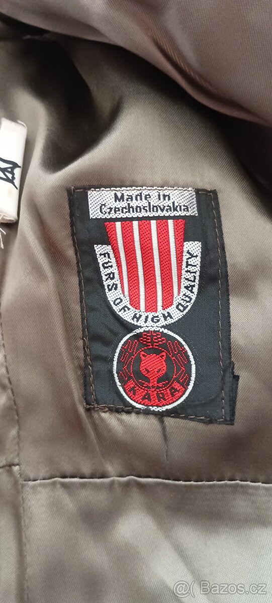 Dlouhý dámský kožich - 4