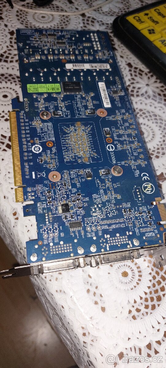 Gigabyte gtx 560 ti - 4