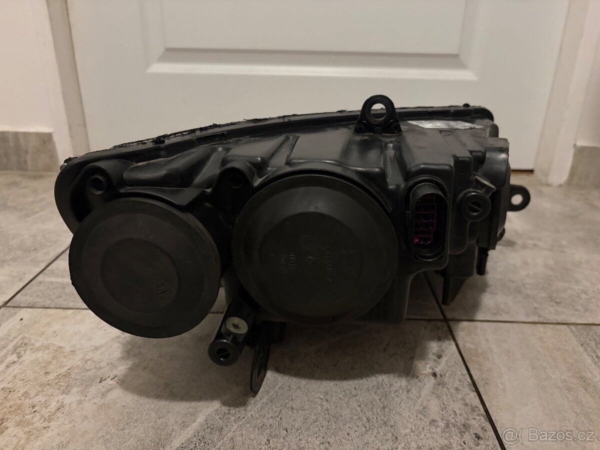 Bi-xenon Škoda Superb 2 - 4