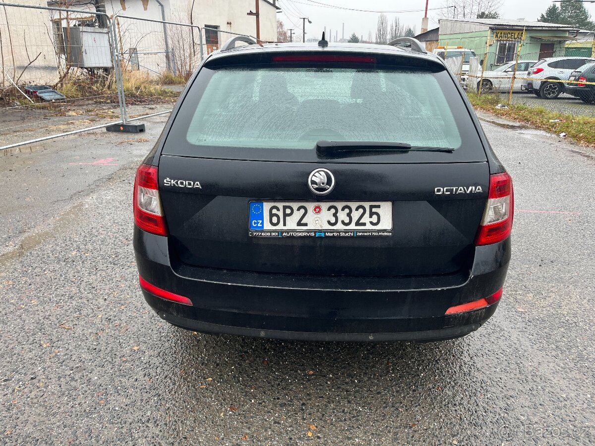 Škoda Octavia 2.0tdi 110kw manuál alu + zimní po servisu - 4