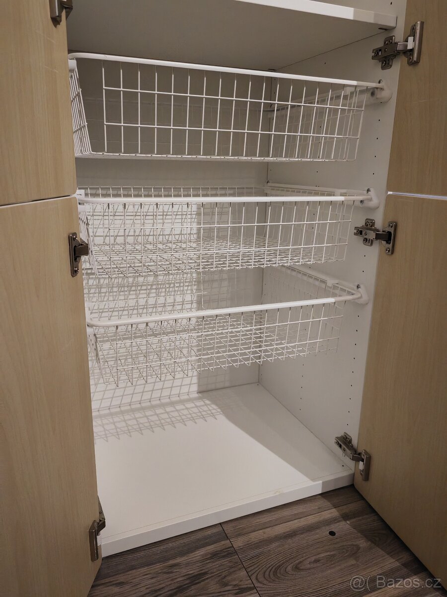 Skříň Stuva Ikea - 4