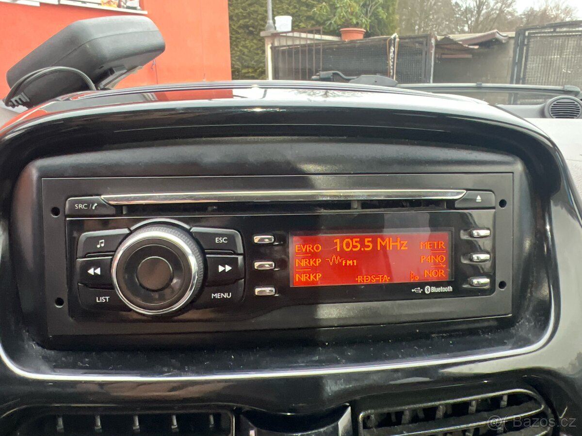 Prodám radio ion -zero-miev - 4