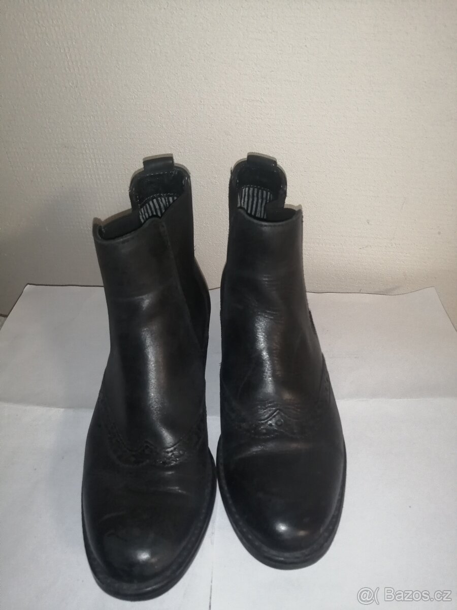 Dámské kožené polokozačky vel 36 - 4