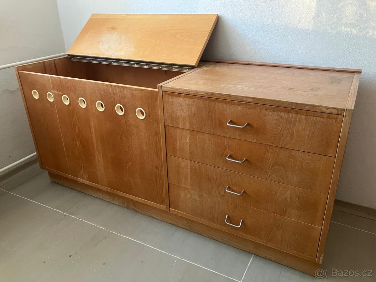 Retro nábytek - 4