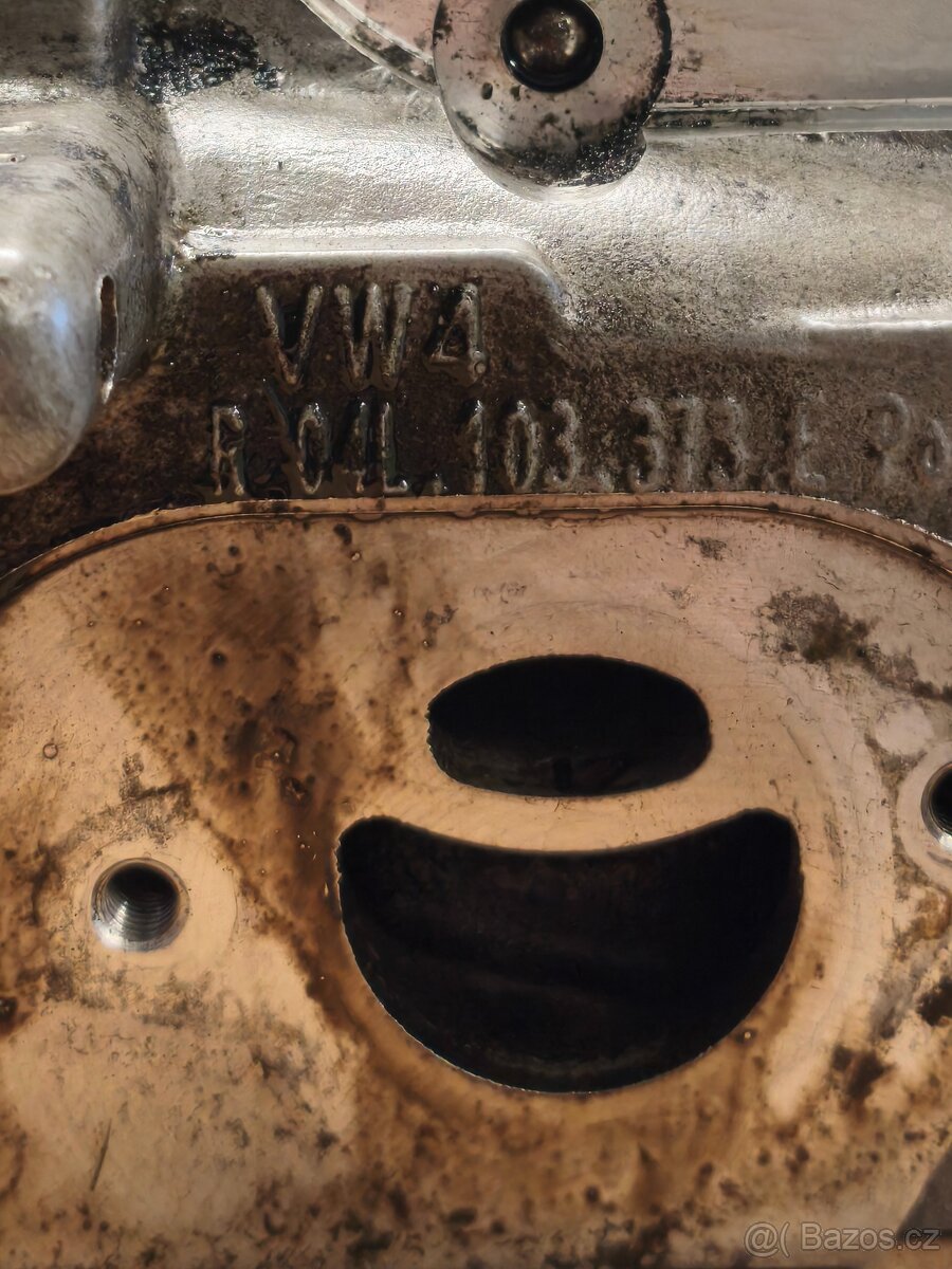 Hlava válců 2.0tdi 110kw crmb 2016 - 4