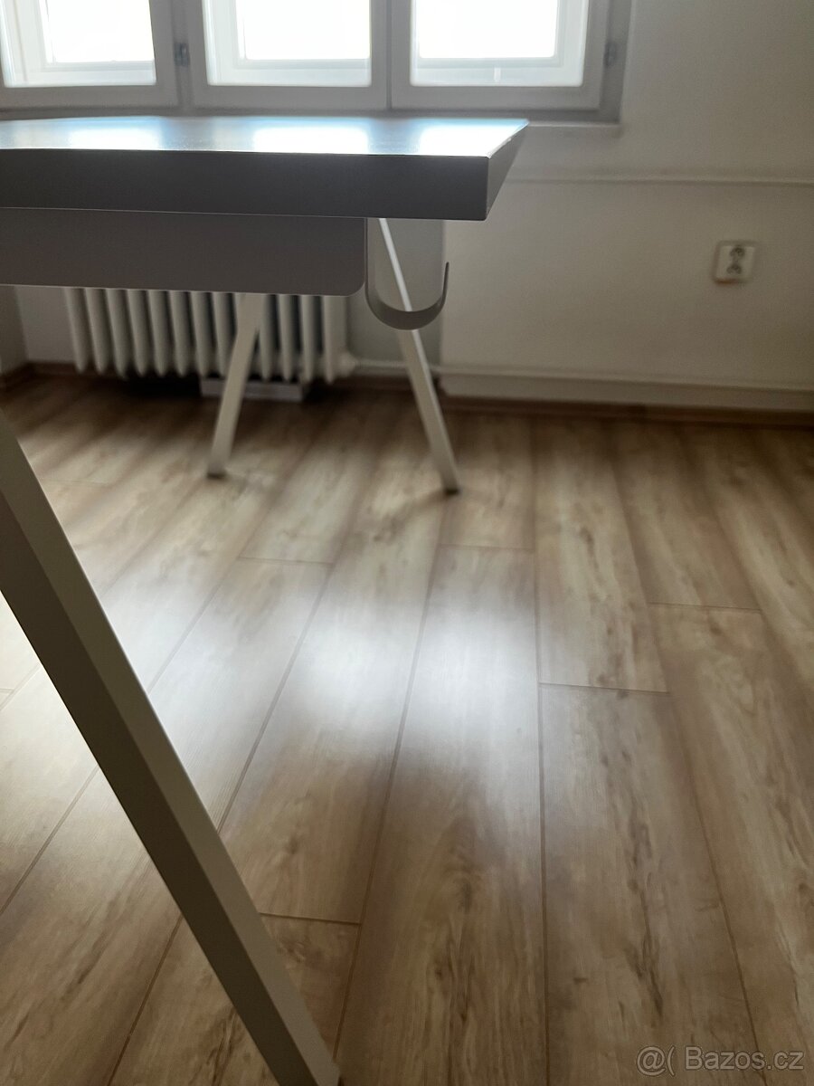 Psací stůl TROTTEN Ikea 160x80 cm - 4