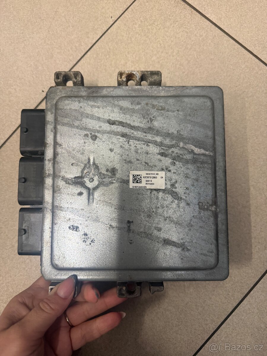 Řídící jednotka motoru Ford Connect 1.6 - 4