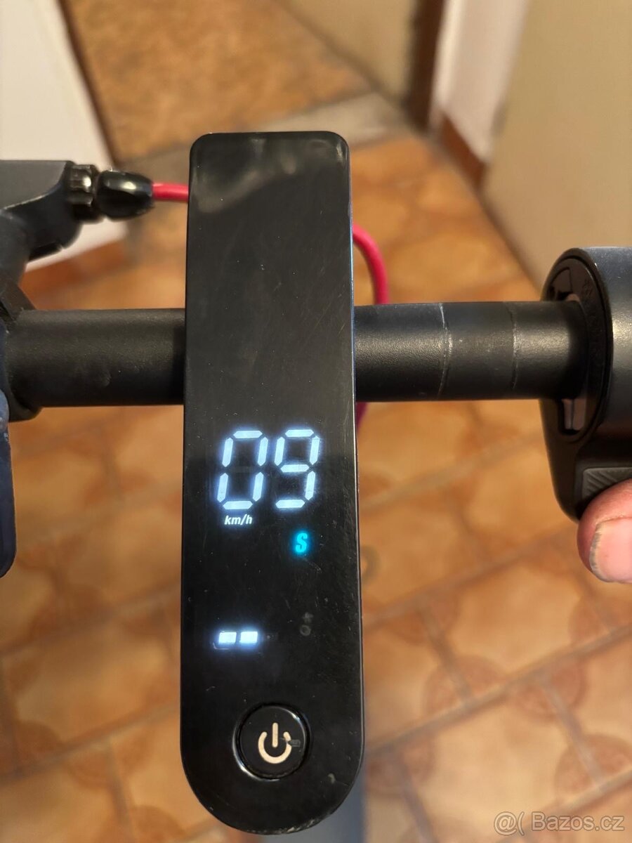 Prodám elektrokoloběžku - 4