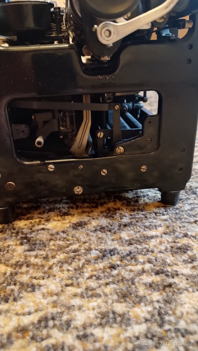 Psací stroj CONTINENTAL - 4