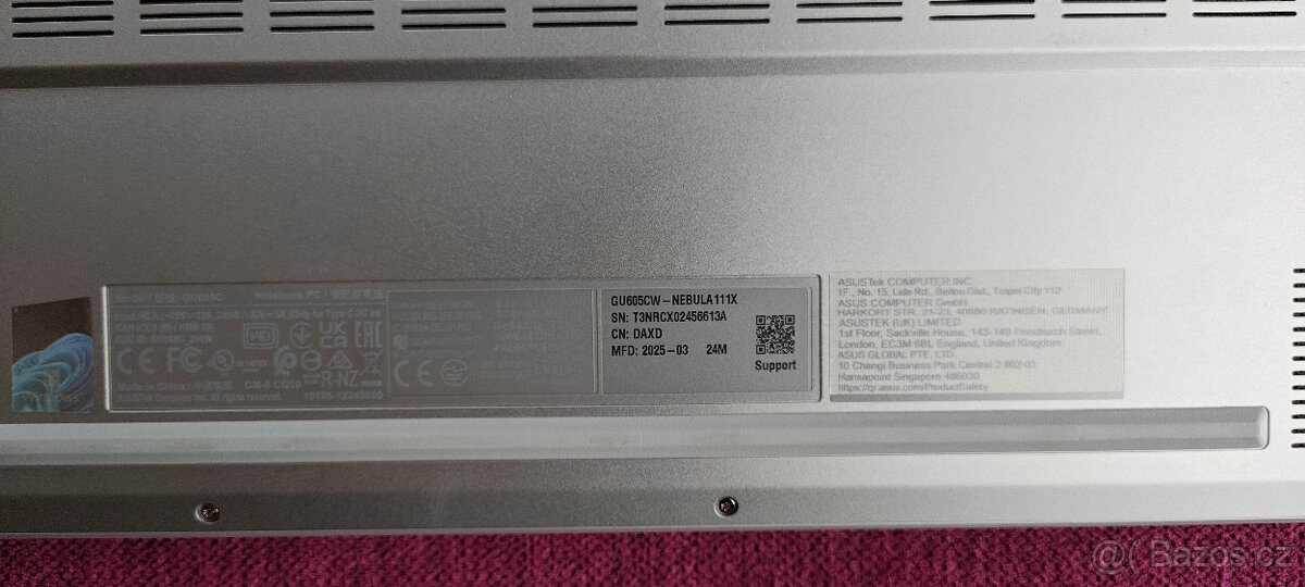 Asus ROG Zephyrus G16 GU605CW-NEBULA111X - 4