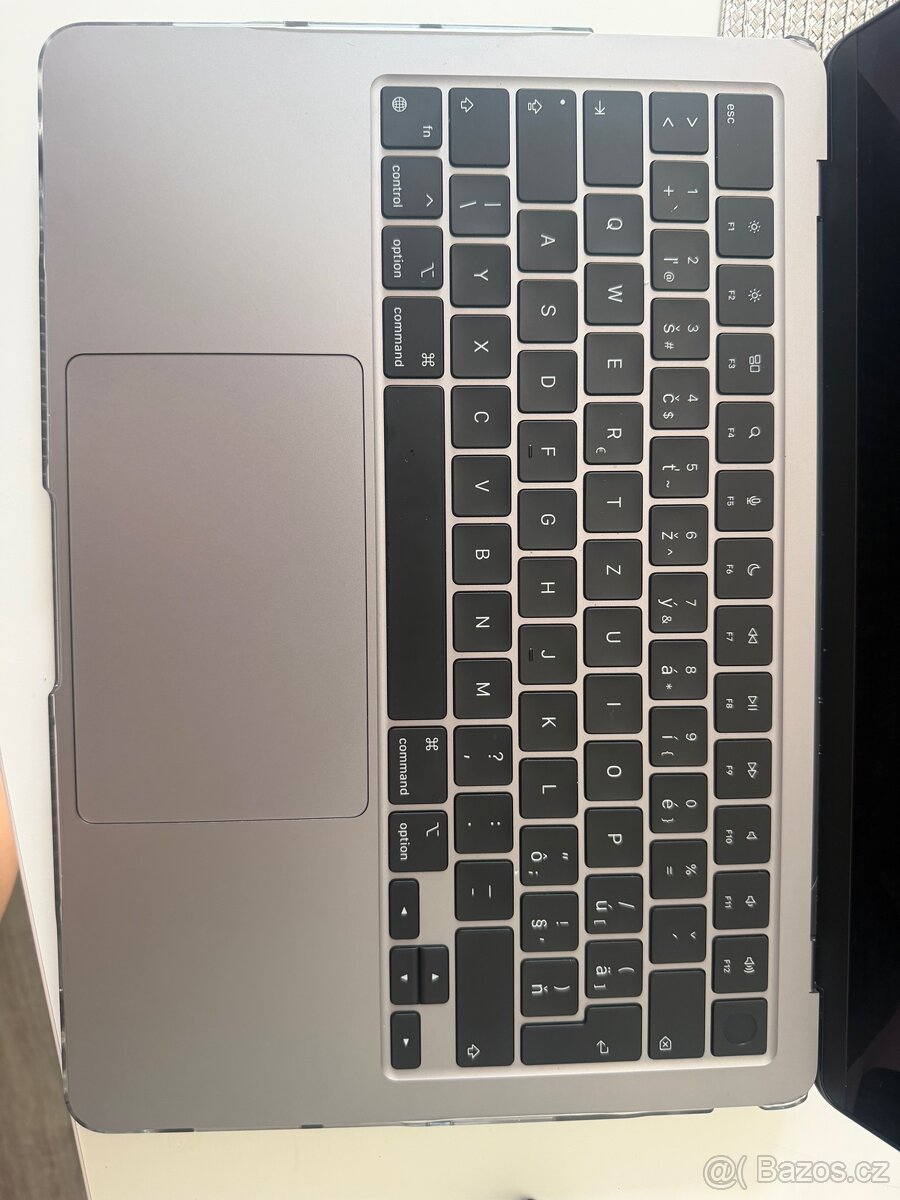 Apple MacBook Air 13” 2024 - 4