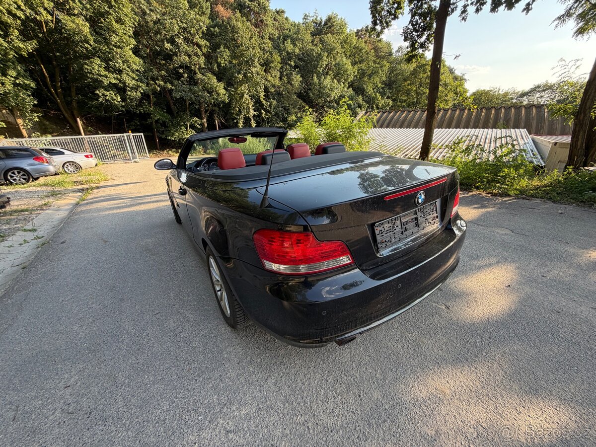 BMW 118i Cabrio e88 - 4