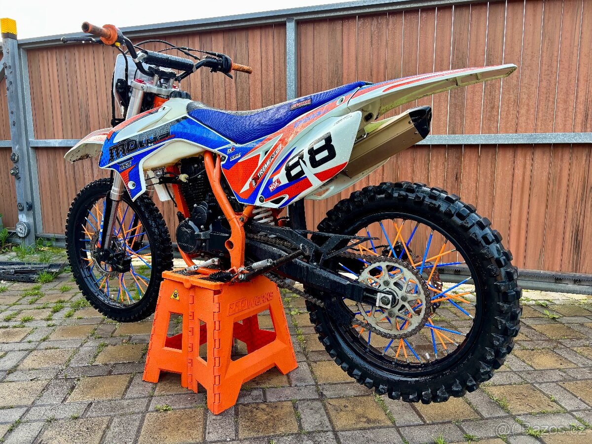 XMOTOS XB88 Pro 250cc