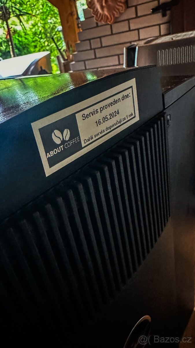 Automatický kávovar Jura Impressa C5 capuccino - 4