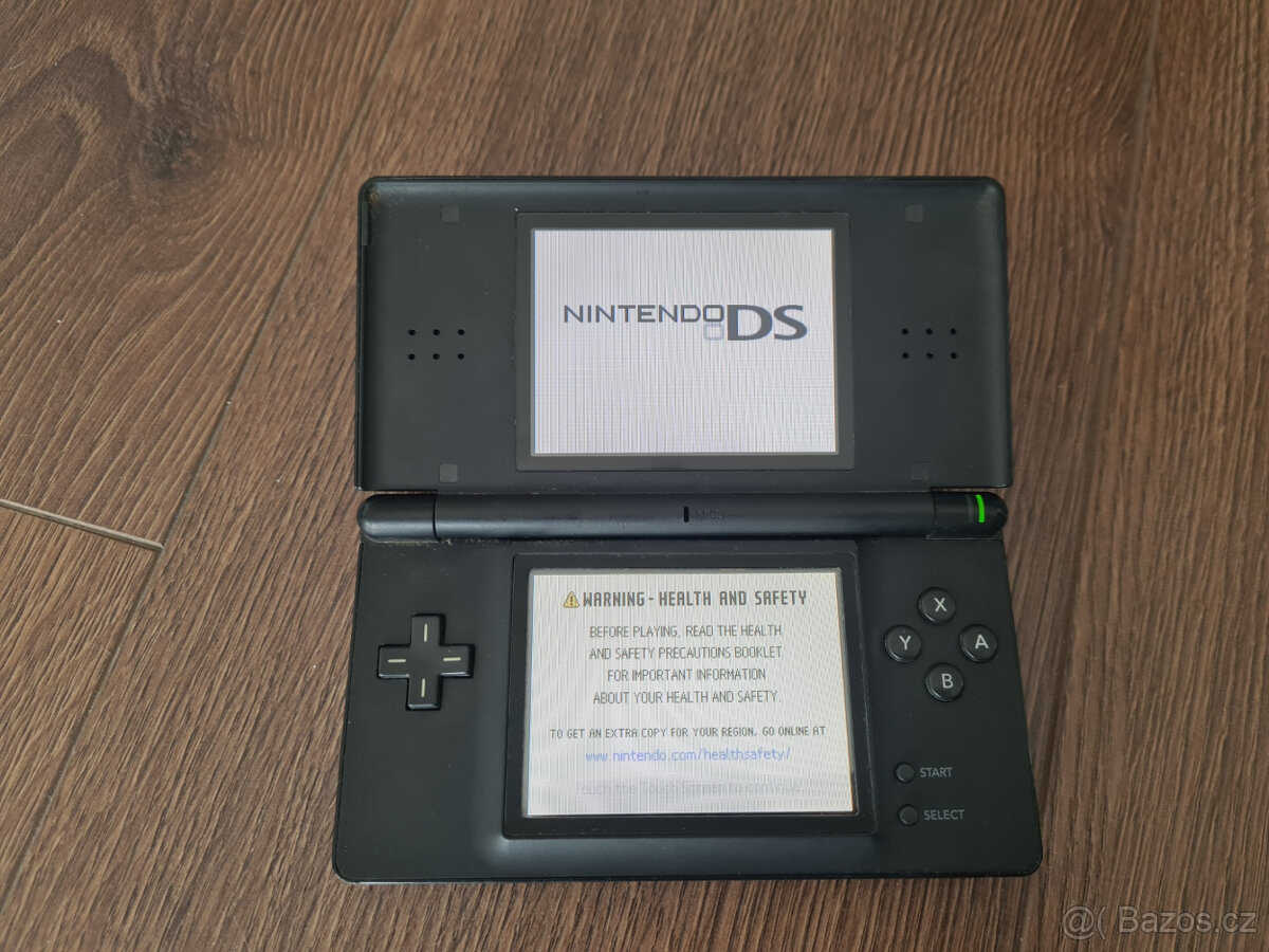 Nintendo ds lite - 4