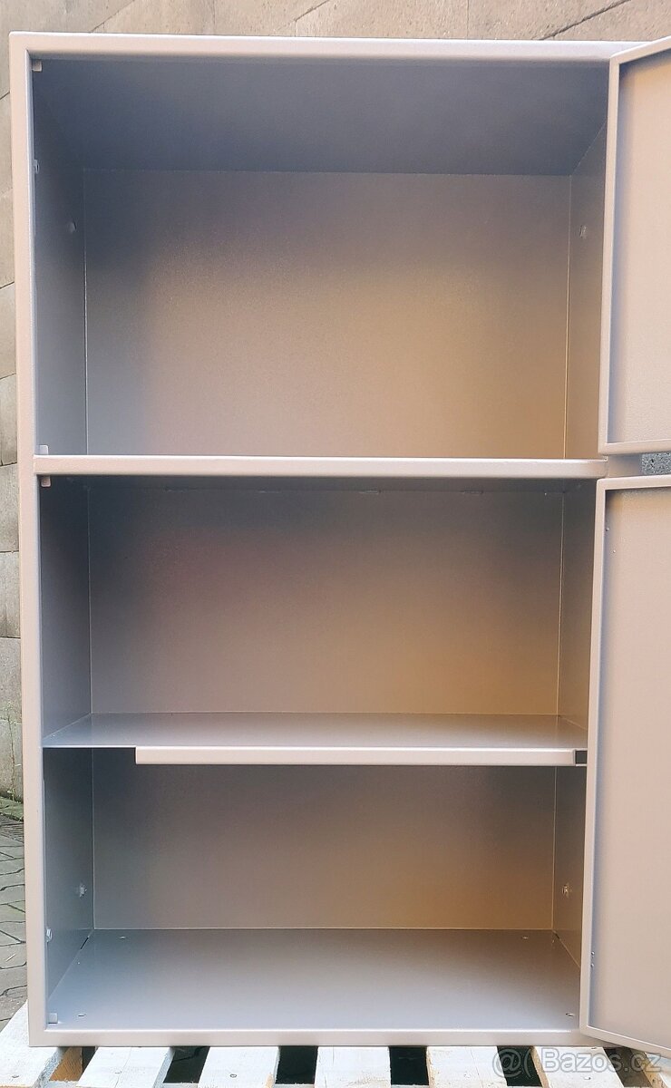Ocelová trezorová skříň - jak nová / i do dodávky na nářadí - 4