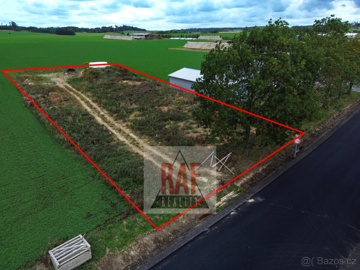 Komerční pozemek 2817m2 na prodej - Ostrov nad Oslavou - 4