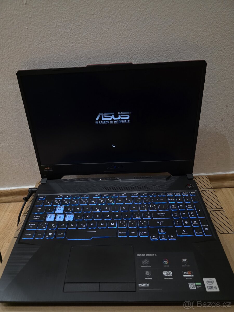 Herní notebook Asus Tuf Gaming - 4