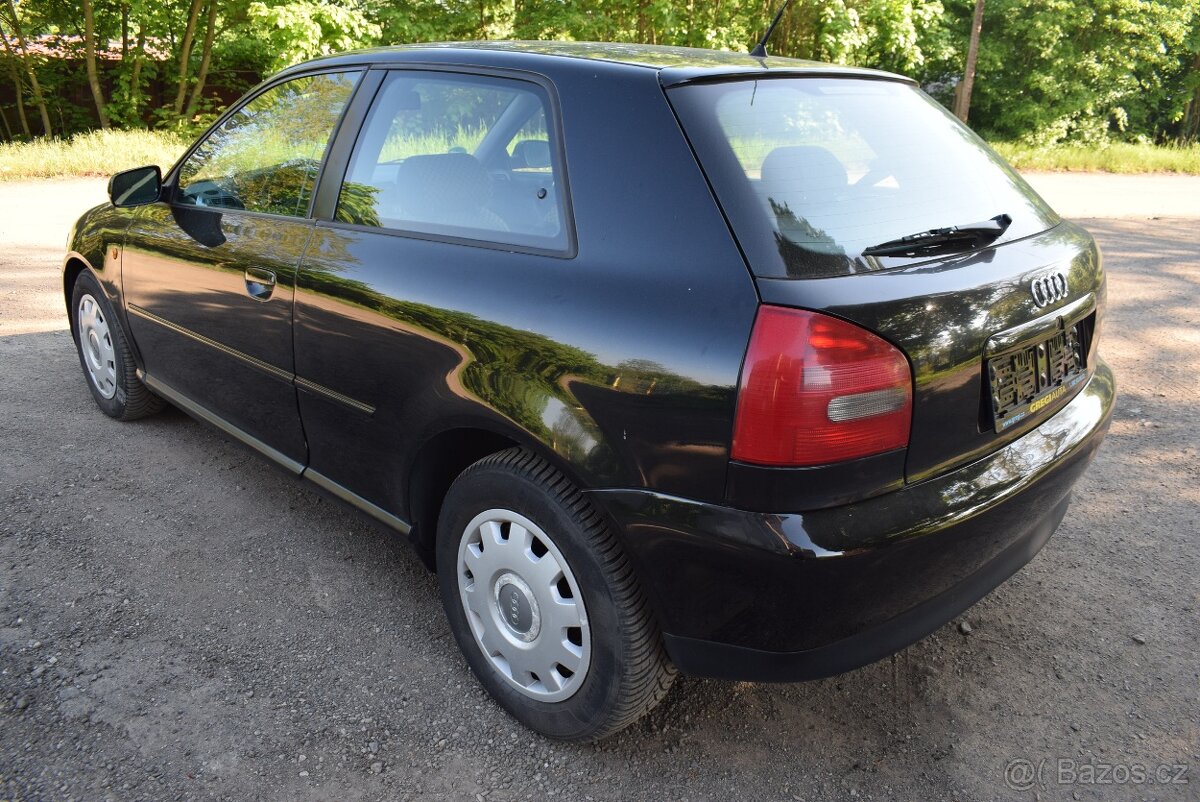 Audi A3 1,6 i AUTOMAT,PO STK - 4