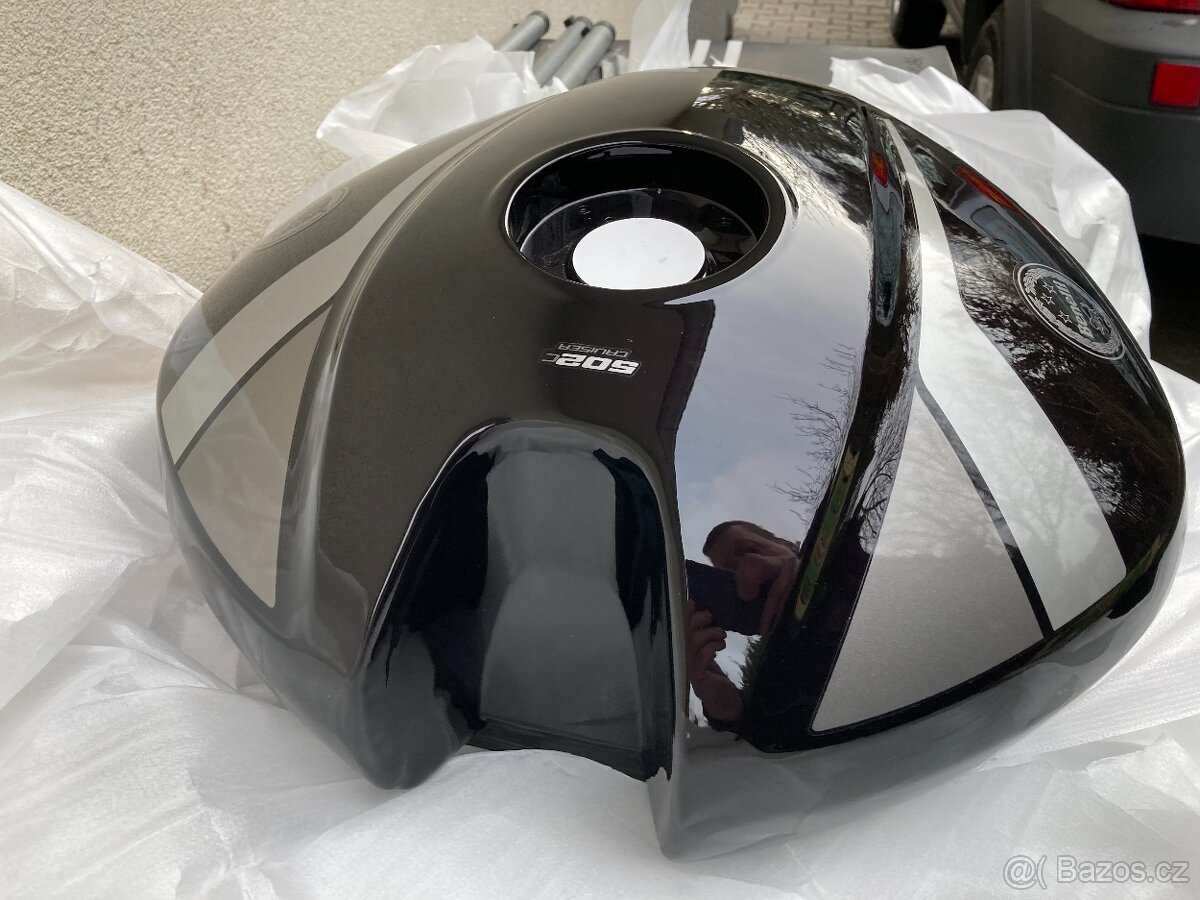 Nádrž Benelli 502C Cruiser - 4