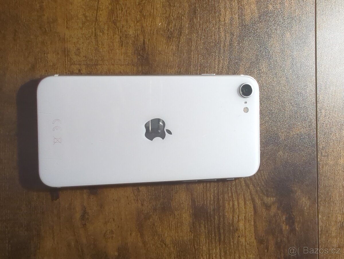 IPhone SE 2020 64gb bílý - 4