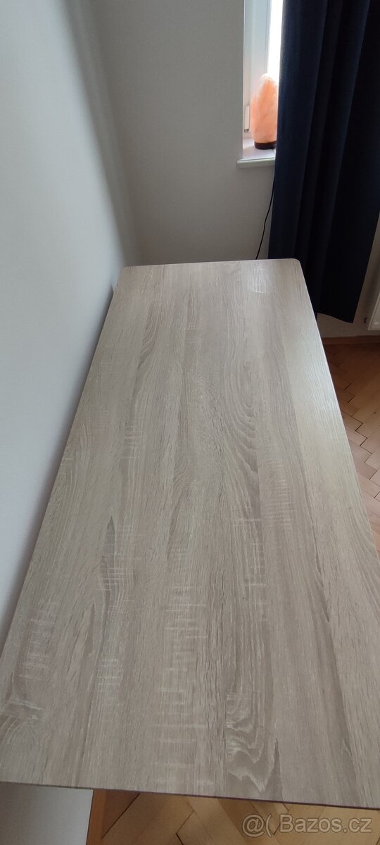 Psací stůl a ergonomická židle - 4