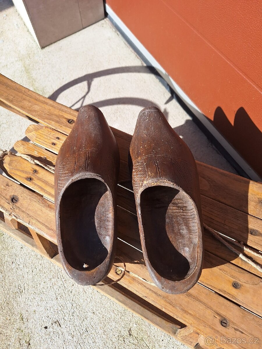 Sáňky a dřeváky - 4