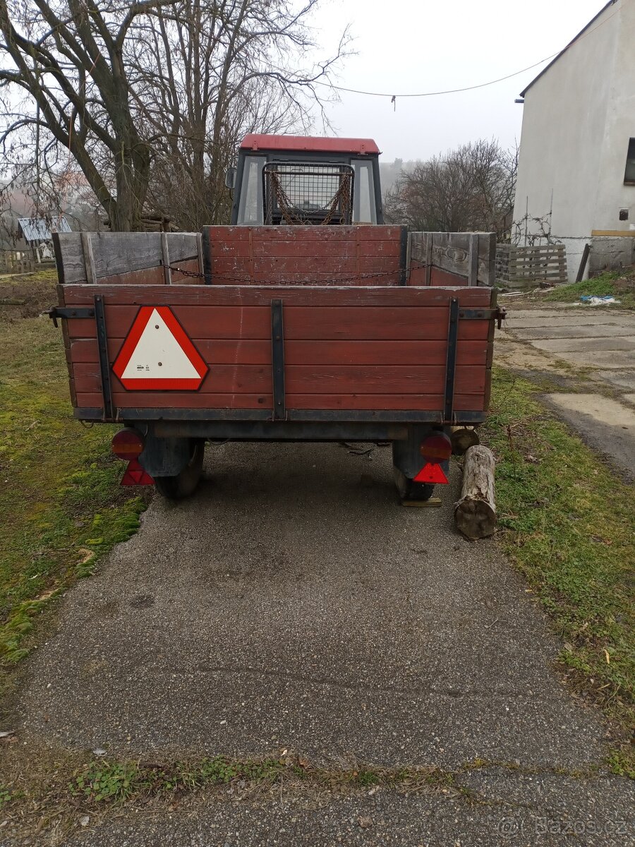 PRODAM TRAKTOR ZETOR - 4