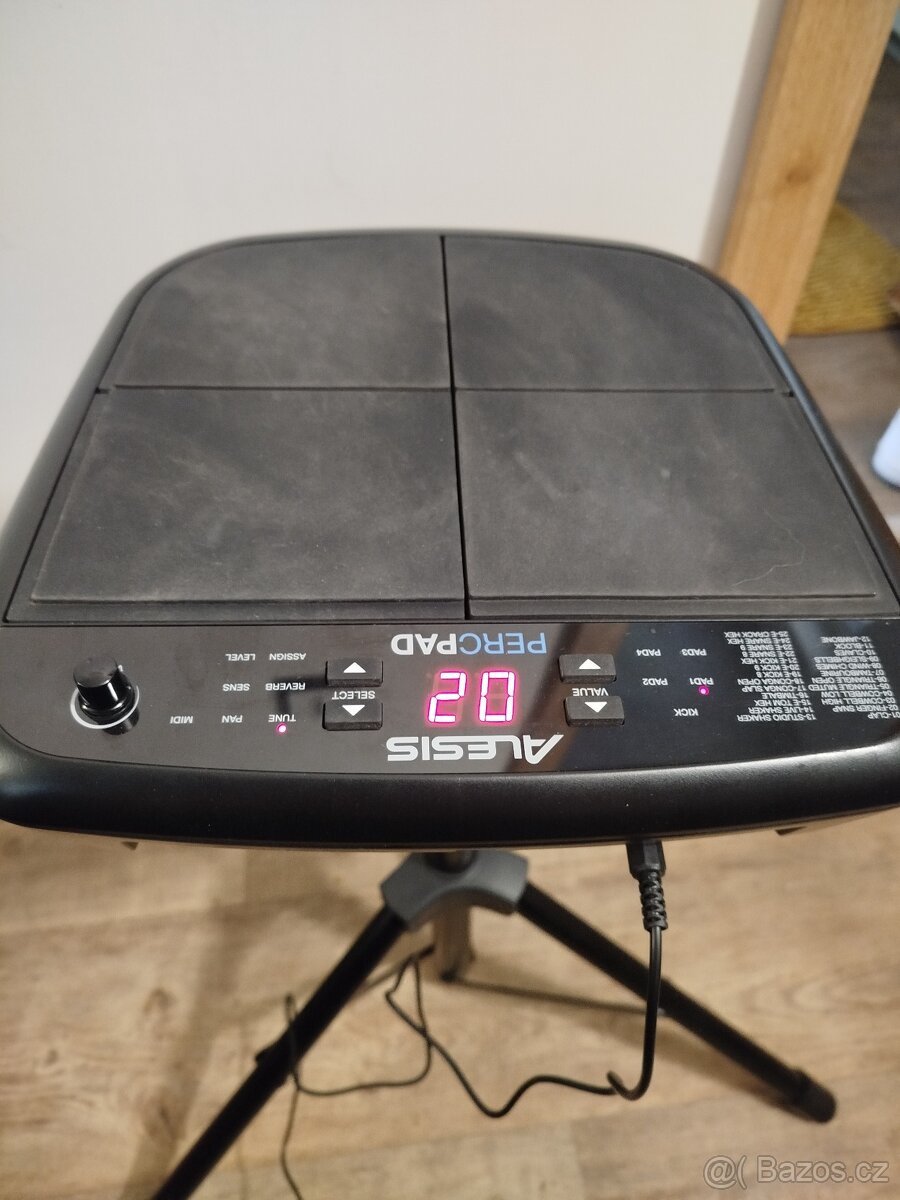 Alesis PercPad+ stojan - 4