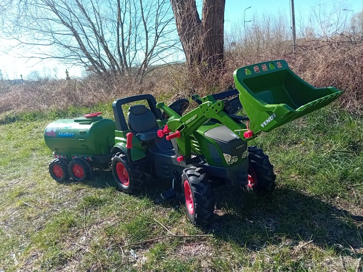 Šlapaci traktor FENDT - 4